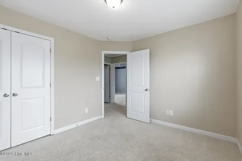 162 Rosemary Avenue Hubert NC 28539