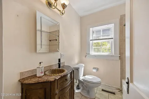 2205 Front Street Beaufort NC 28516