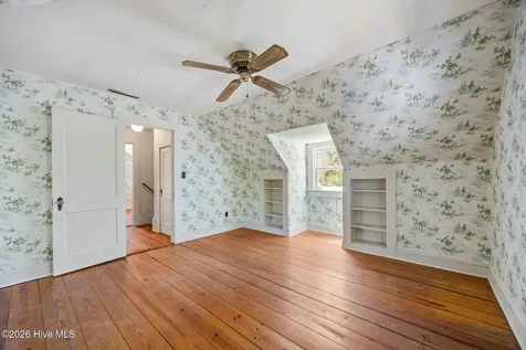 2205 Front Street Beaufort NC 28516