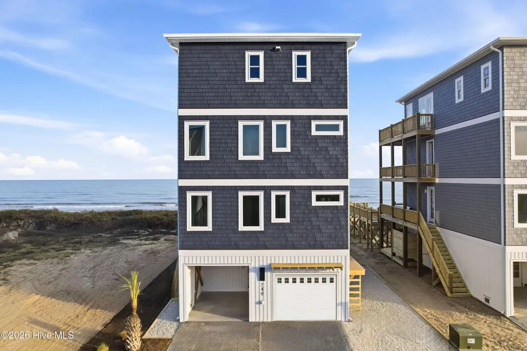 740 Dune Ridge Court Surf City NC 28445