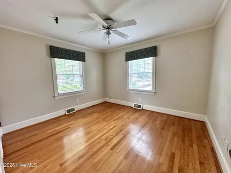 2106 Southview Drive Greenville NC 27858