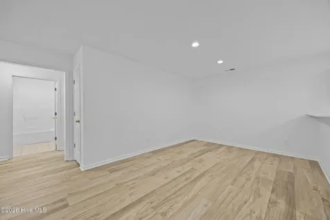 5006 Hunters Trail Wilmington NC 28405