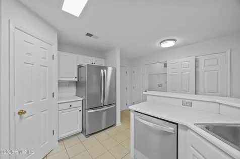 5006 Hunters Trail Wilmington NC 28405