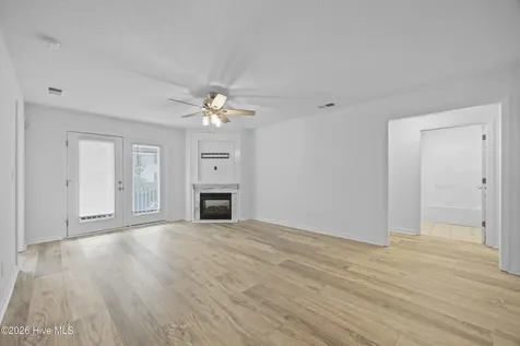 5006 Hunters Trail Wilmington NC 28405