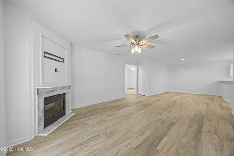 5006 Hunters Trail Wilmington NC 28405
