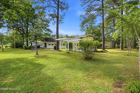 2051/2061 Dawson Cabin Road Jacksonville NC 28540