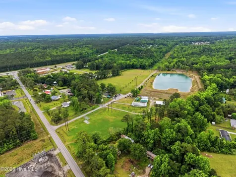 2051/2061 Dawson Cabin Road Jacksonville NC 28540