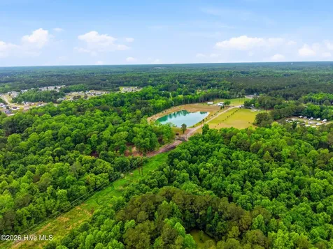 2051/2061 Dawson Cabin Road Jacksonville NC 28540