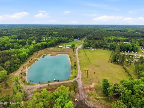 2051/2061 Dawson Cabin Road Jacksonville NC 28540