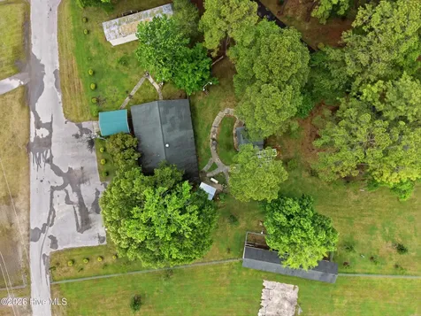 2051/2061 Dawson Cabin Road Jacksonville NC 28540