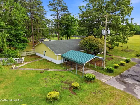 2051/2061 Dawson Cabin Road Jacksonville NC 28540