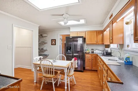 2051/2061 Dawson Cabin Road Jacksonville NC 28540