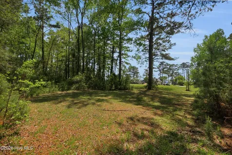 235 Myrtlewood Lane Bayboro NC 28515