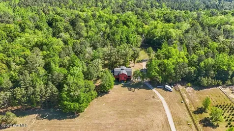 1000 Lakebay Road Vass NC 28394