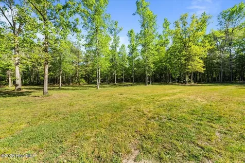 1000 Lakebay Road Vass NC 28394