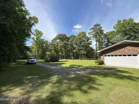 156 Narrow Gap Road Riegelwood NC 28456