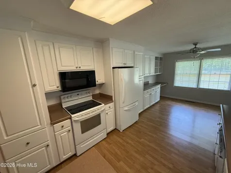 156 Narrow Gap Road Riegelwood NC 28456