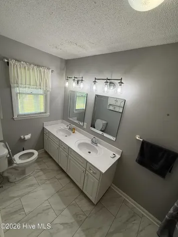 156 Narrow Gap Road Riegelwood NC 28456