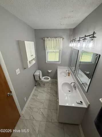 156 Narrow Gap Road Riegelwood NC 28456