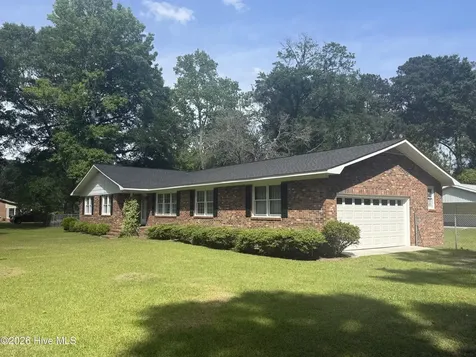 156 Narrow Gap Road Riegelwood NC 28456