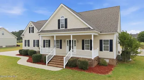 165 W Beulah Road Nashville NC 27856