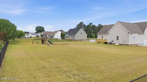 165 W Beulah Road Nashville NC 27856