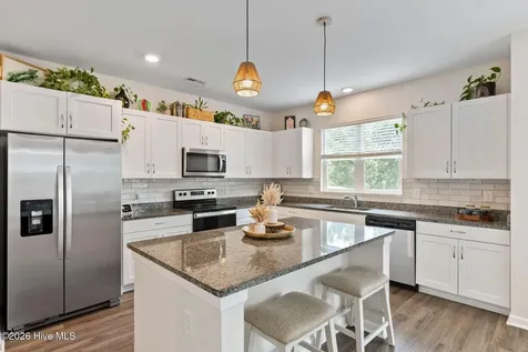 1405 Creekfront Drive Wilmington NC 28401