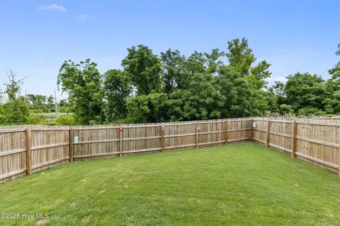 1405 Creekfront Drive Wilmington NC 28401