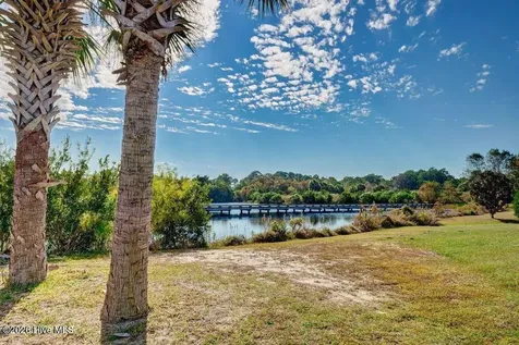 8803 Healy Circle Wilmington NC 28412