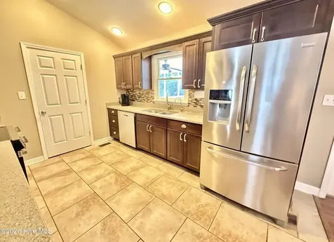 203 Hillingdale Drive Washington NC 27889