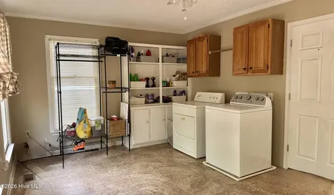 203 Hillingdale Drive Washington NC 27889