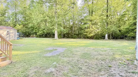 203 Hillingdale Drive Washington NC 27889