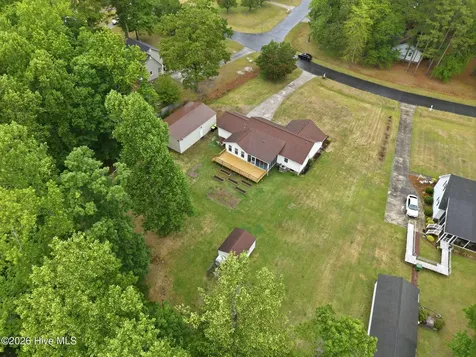 203 Hillingdale Drive Washington NC 27889