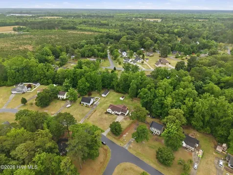 203 Hillingdale Drive Washington NC 27889