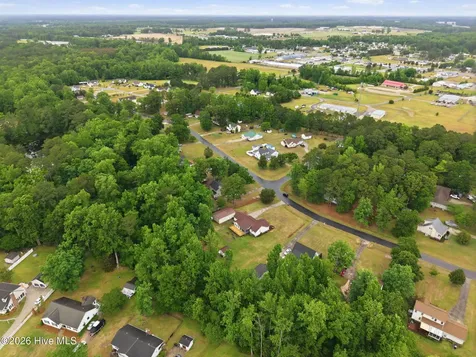 203 Hillingdale Drive Washington NC 27889