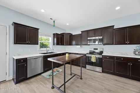 315 Bubbling Brook Lane Jacksonville NC 28546