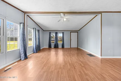 51 King Arthur Drive Whiteville NC 28472