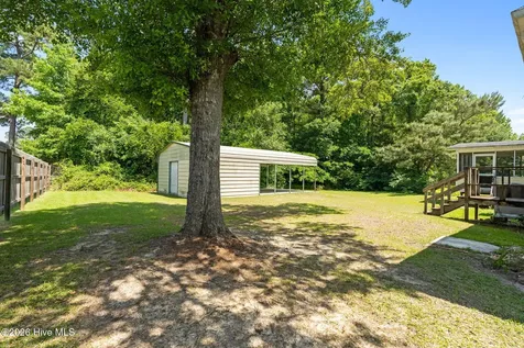 51 King Arthur Drive Whiteville NC 28472