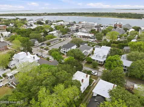 307 Ann Street Beaufort NC 28516