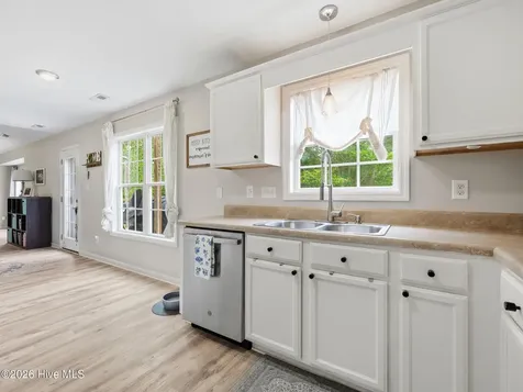 310 Combine Court Richlands NC 28574