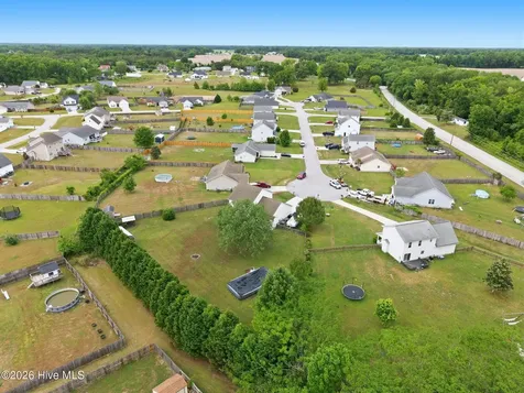 310 Combine Court Richlands NC 28574
