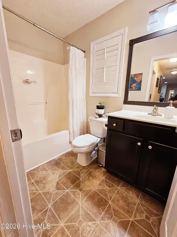 300 Croatan Woods Drive New Bern NC 28562