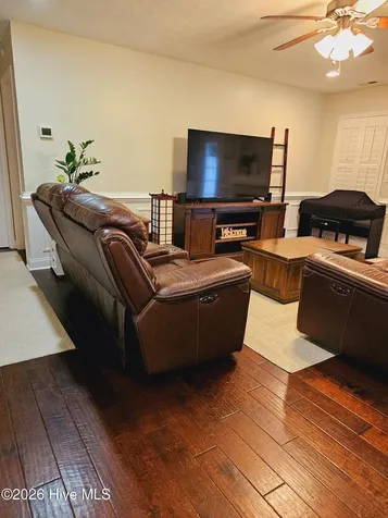 300 Croatan Woods Drive New Bern NC 28562