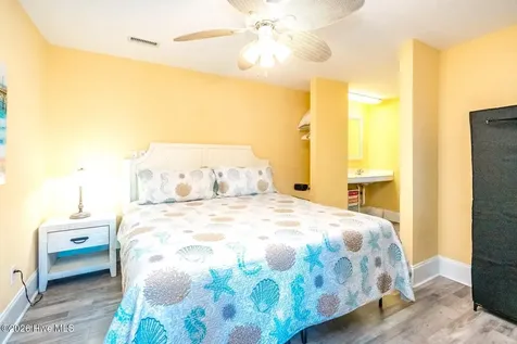 1507 N New River Drive Surf City NC 28445