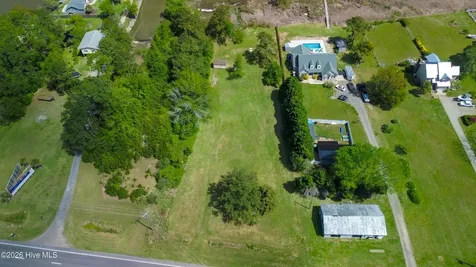 3611 Caratoke Highway Maple NC 27956