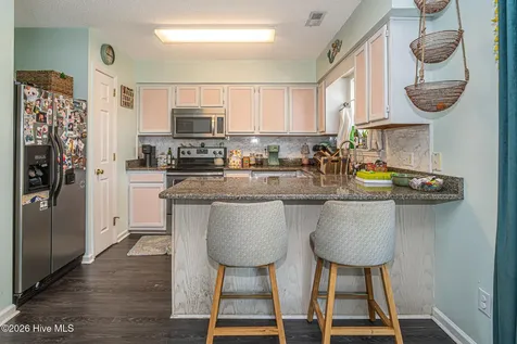 813 Brewster Lane Wilmington NC 28412