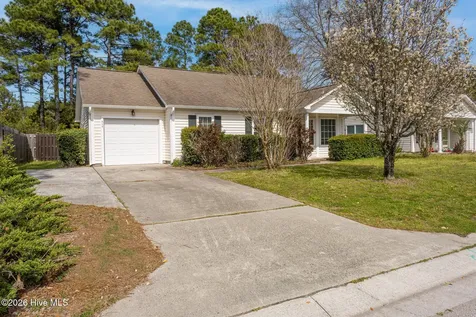 813 Brewster Lane Wilmington NC 28412