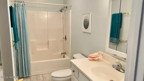 1908 Joslyn Drive Morehead City NC 28557