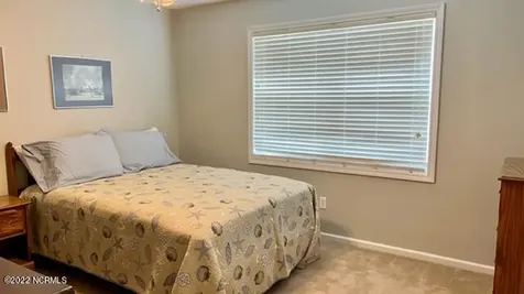 1908 Joslyn Drive Morehead City NC 28557