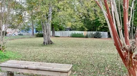 1908 Joslyn Drive Morehead City NC 28557